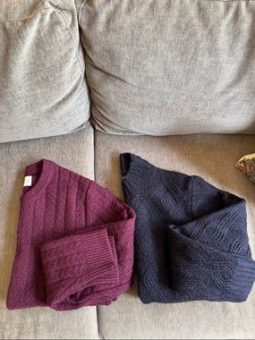 Bundle of Two Abercrombie Sweaters - Size Small